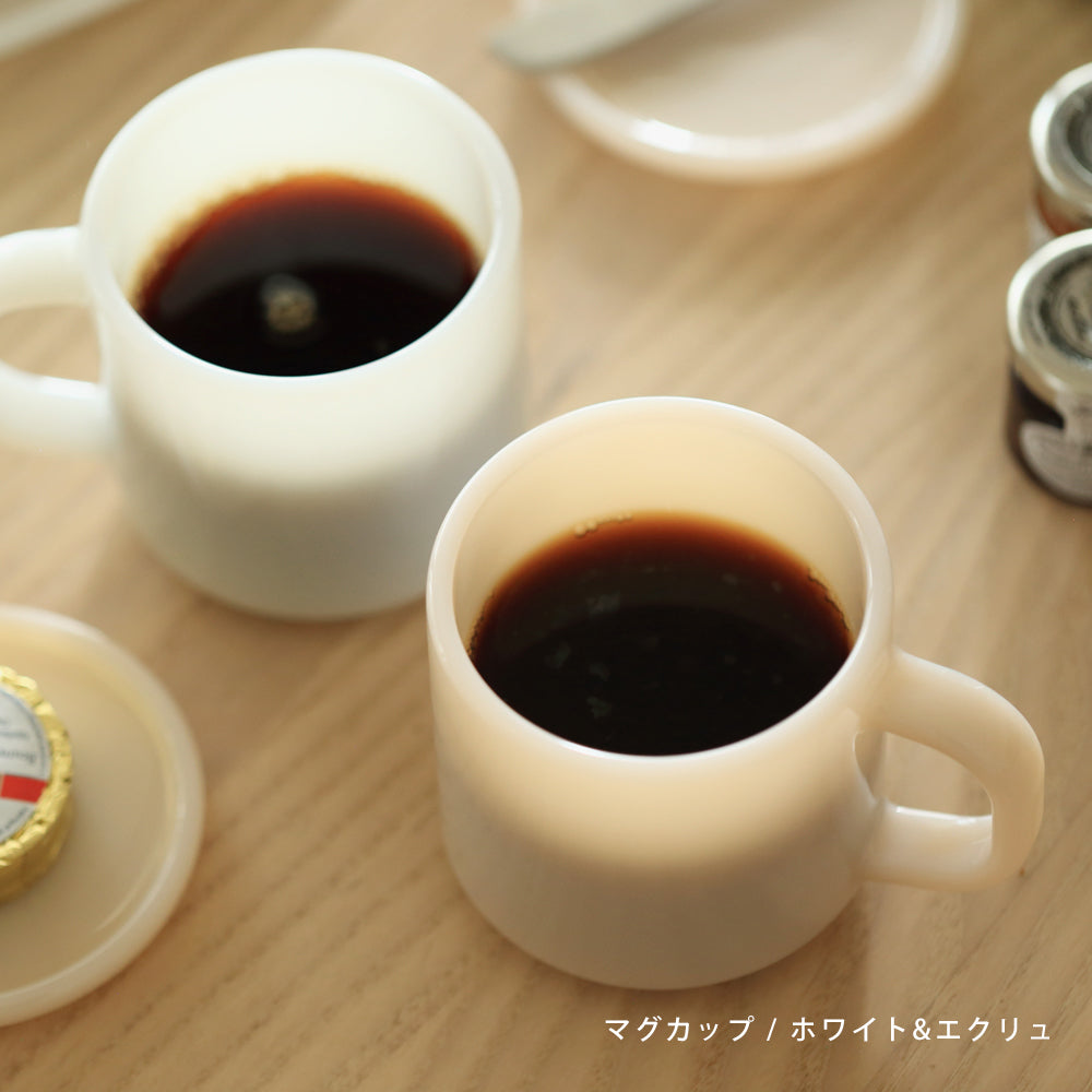 Milk Glass mug cup / 2pcs