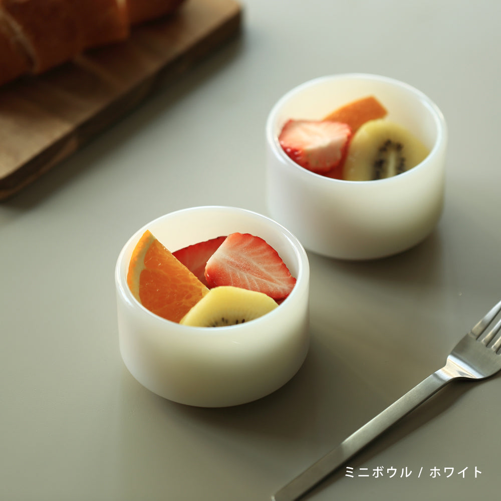 クリスタルガラス　ミルクポット　小鉢　プレート台 ミルクガラスまとめ買い割＞【OUTLET】小鉢/ミニボウル Milk Glass