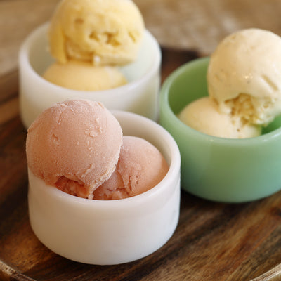 Milk Glass mini bowl / 2pcs