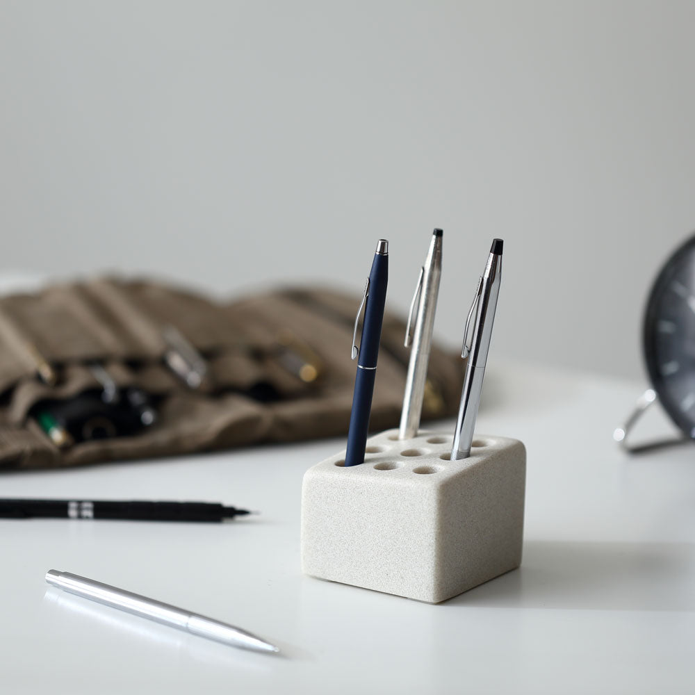 ペンスタンド Pen cube 9 / 9本挿し – ideaco STORE